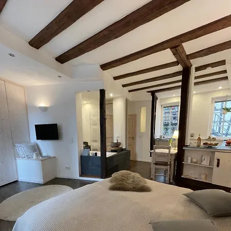 2 Kleine Altstadt-ferienwohnungen Mit Garten & Herz شقة