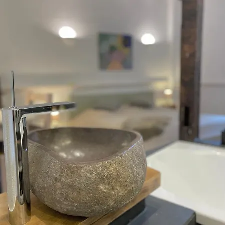 2 Kleine Altstadt-ferienwohnungen Mit Garten & Herz شقة