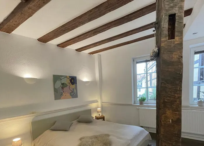 2 Kleine Altstadt-ferienwohnungen Mit Garten & Herz Apartmán